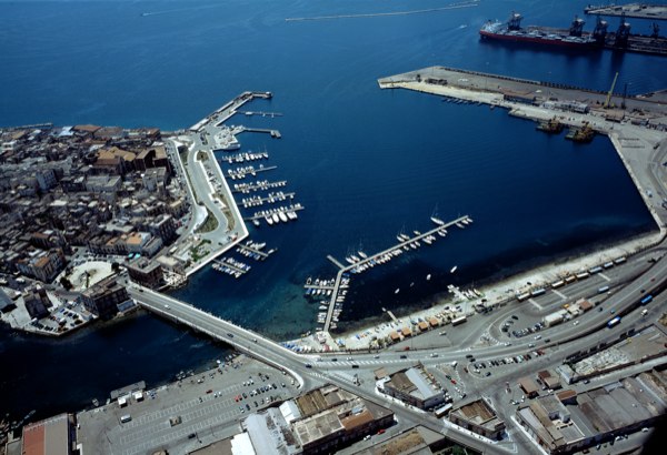 Porto di Taranto